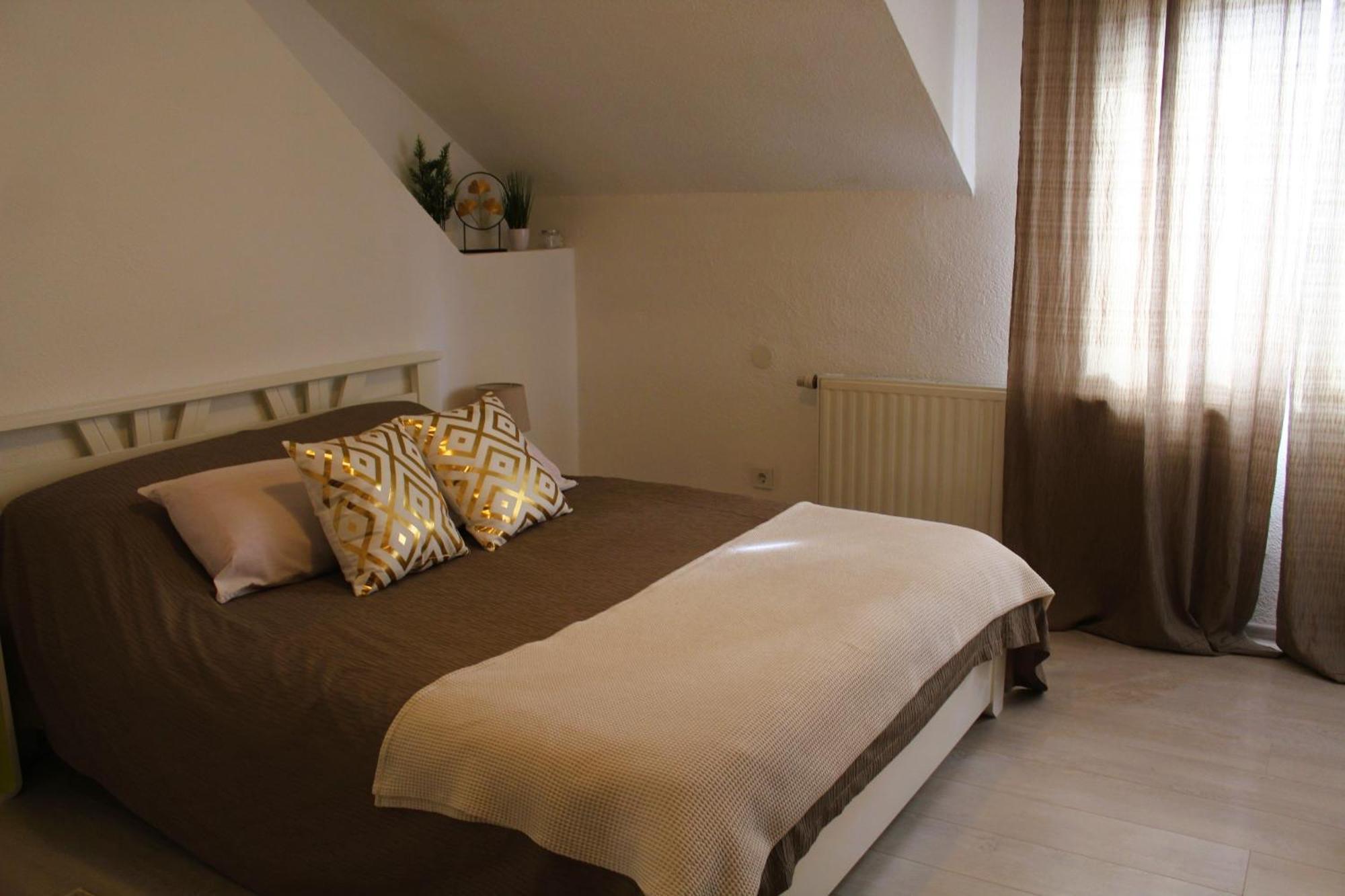 Svila Apartmani Bihać Exterior foto